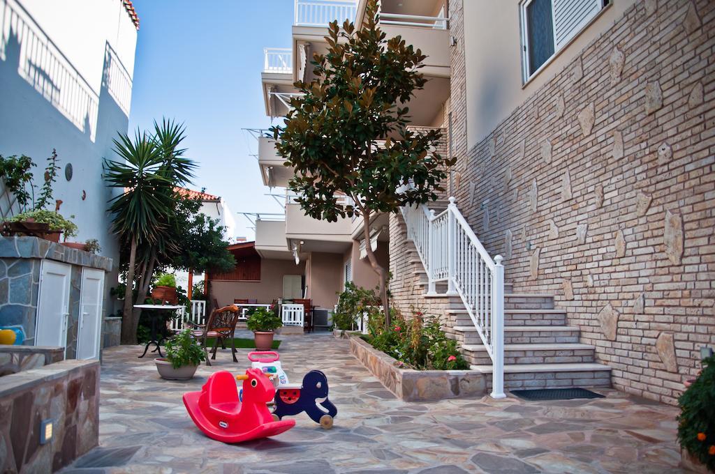 Hotel Sarti Beach Luaran gambar